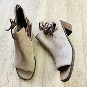 Otbt Prairie Metallic Tan Leather Open Toe Side Lace Booties